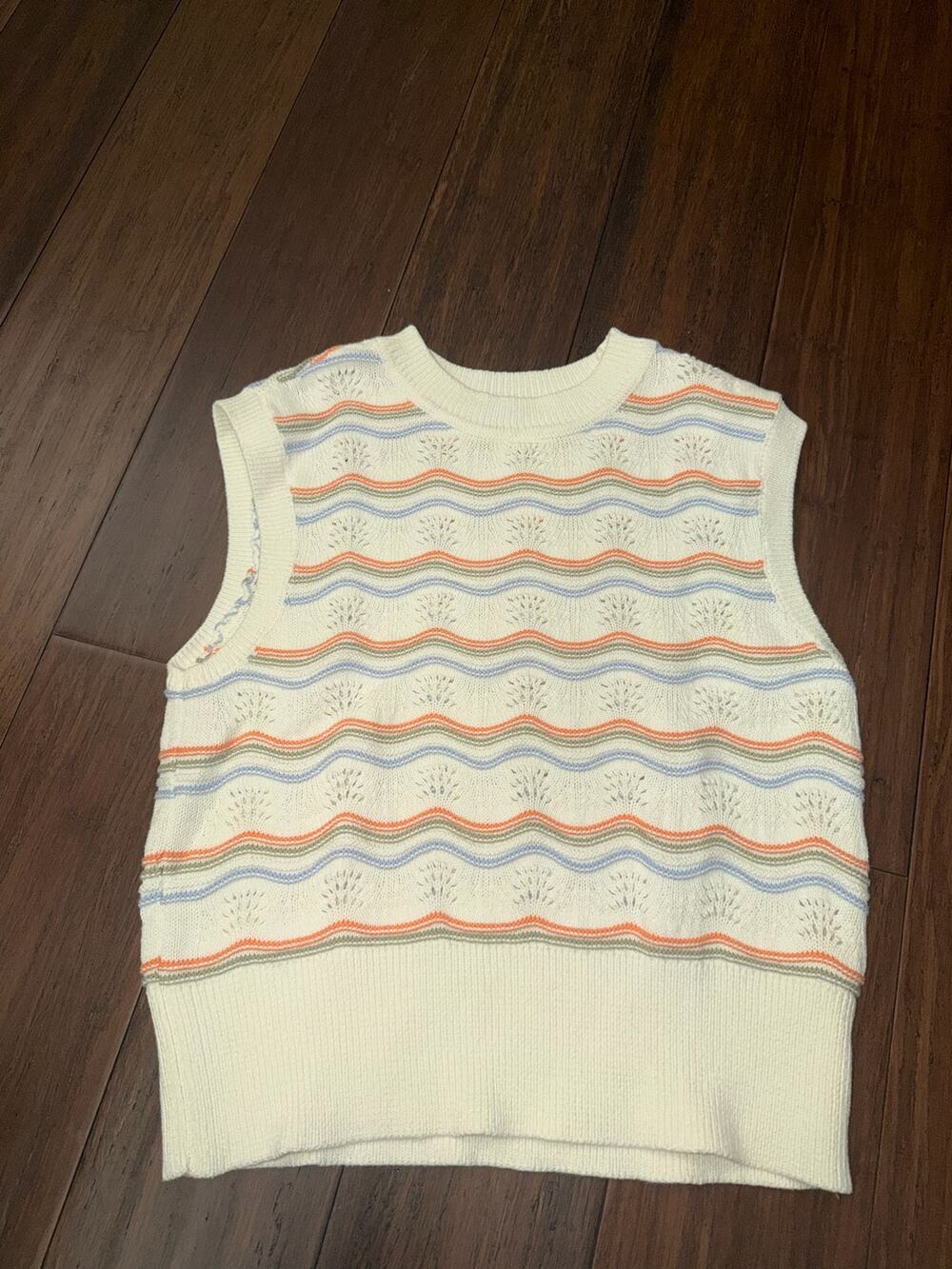 Frye Women's Sleeveless Knit Sweater Vest Medium Crochet